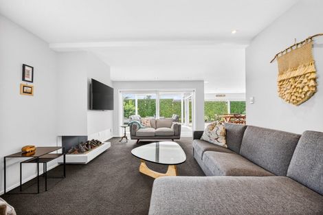 Photo of property in 9a Craig Road, Milford, Auckland, 0620