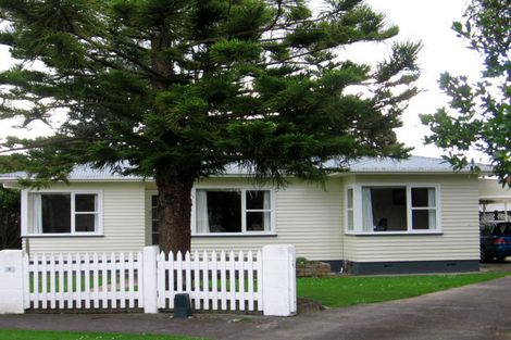 Photo of property in 9 Tingey Place, Awapuni, Palmerston North, 4412