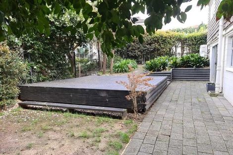 Photo of property in 84a Marine Parade, Mellons Bay, Auckland, 2014