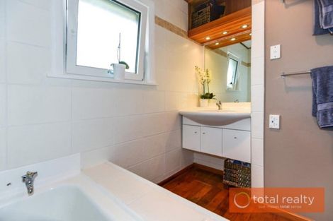 Photo of property in 43 West-watson Avenue, Hillmorton, Christchurch, 8025