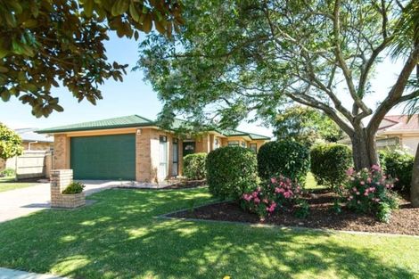 Photo of property in 20 Millington Place, Huntington Park, Auckland, 2013