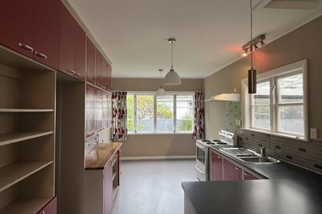 Photo of property in 72 Savage Crescent, West End, Palmerston North, 4412