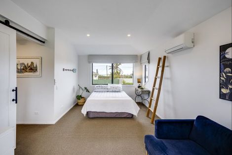 Photo of property in 8 Scarrott Road, Bay View, Napier, 4104