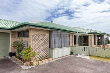 Photo of property in 20 Parfitt Place, Greymouth, 7805