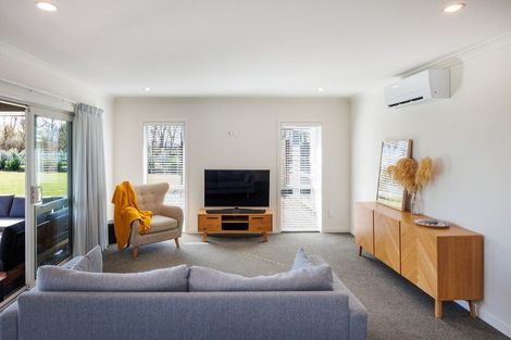 Photo of property in 140 Mount Biggs Road, Halcombe, 4779