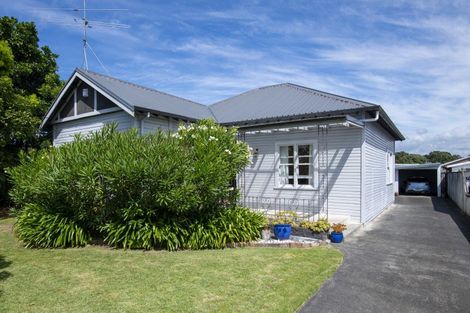 Photo of property in 10 Collins Street, Te Hapara, Gisborne, 4010