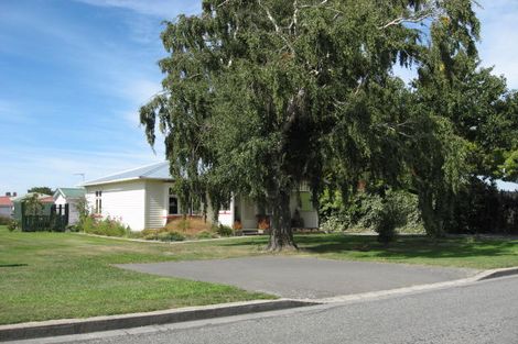 Photo of property in 53 Tancred Street, Rakaia, 7710