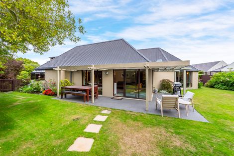 Photo of property in 33 O'connor Place, Burnside, Christchurch, 8053
