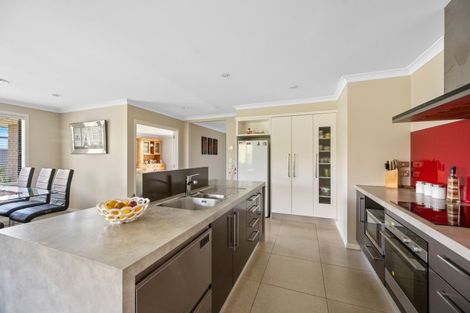 Photo of property in 35 Pacific Avenue, Poraiti, Napier, 4112