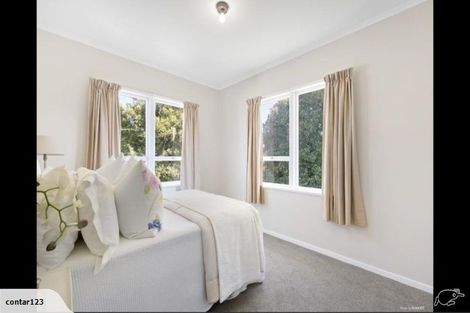 Photo of property in 12 Orsova Place, Lynfield, Auckland, 1042