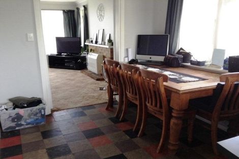 Photo of property in 1 Kauri Street, Levin, 5510