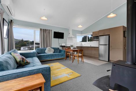 Photo of property in 8 Tainui Street, Mokau, 4376