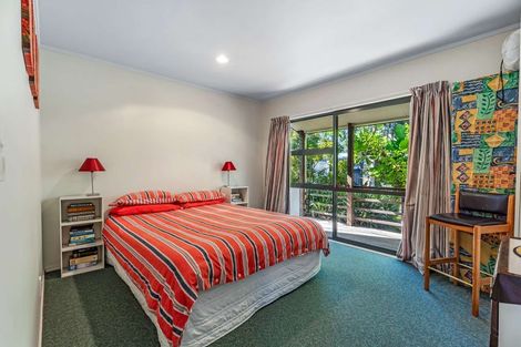 Photo of property in 106 Kowhai Avenue, Matarangi, Whitianga, 3592