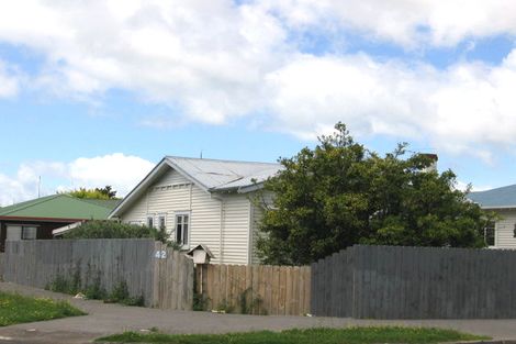 Photo of property in 42 Victor Street, Avondale, Auckland, 1026