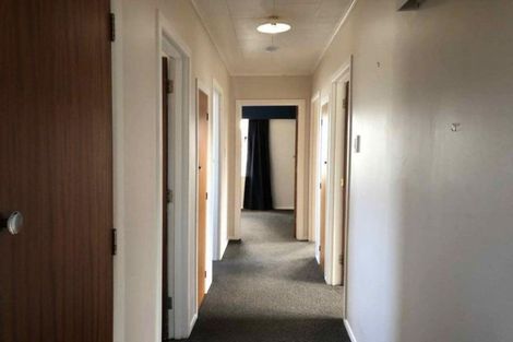 Photo of property in 15 Rochester Street, Tamatea, Napier, 4112