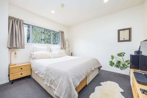 Photo of property in 3 Keystone Avenue, Mount Roskill, Auckland, 1041