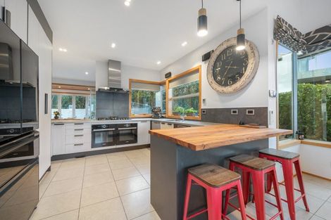 Photo of property in 2 Arakan Way, Khandallah, Wellington, 6035