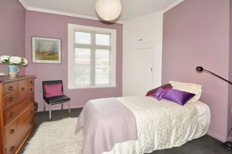 Photo of property in 85 Hargest Crescent, Saint Clair, Dunedin, 9012