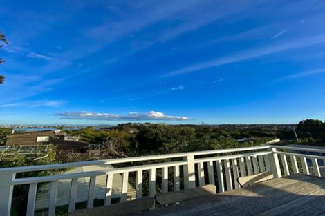 Photo of property in 1/27 Huka Road, Birkenhead, Auckland, 0626