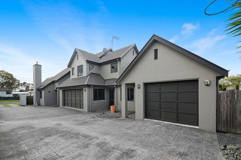 Photo of property in 13 Dixon Road, Fitzroy, Hamilton, 3206