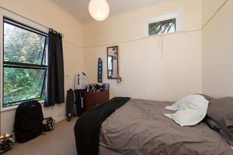 Photo of property in 31 Winchester Street, Kaiwharawhara, Wellington, 6035