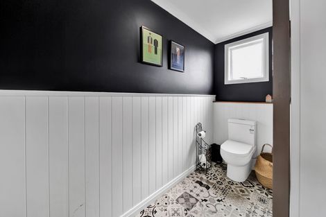 Photo of property in 1288 Normanby Road, Manaia, Hawera, 4678