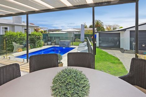 Photo of property in 322 Karaitiana Street, Frimley, Hastings, 4120