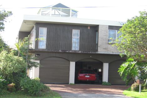 Photo of property in 122a Bucklands Beach Road, Bucklands Beach, Auckland, 2012
