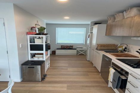 Photo of property in 5 Panoni Lane, Howick, Auckland, 2014