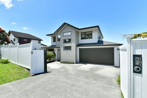 Photo of property in 1191 Whangaparaoa Road, Gulf Harbour, Whangaparaoa, 0930