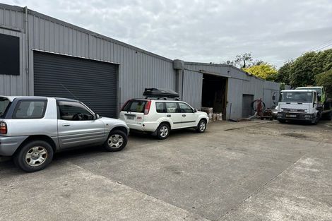 Photo of property in 2 Atiawa Street, Glen Avon, New Plymouth, 4312