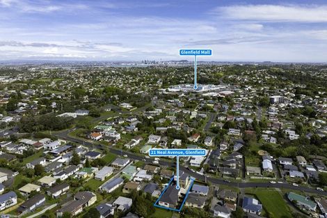 Photo of property in 21b Neal Avenue, Glenfield, Auckland, 0629