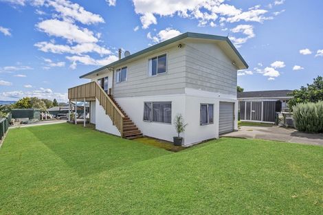 Photo of property in 2 Ngaparaoa Drive, Maketu, Te Puke, 3189