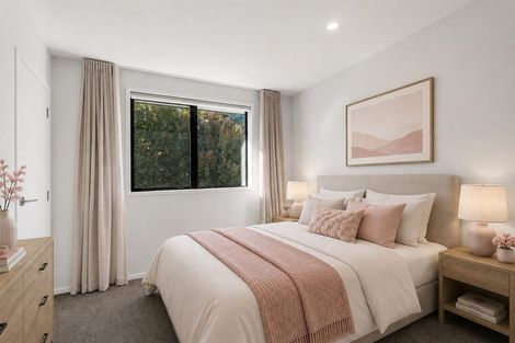 Photo of property in 12a Rene Place, Sunnyhills, Auckland, 2010