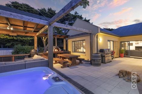 Photo of property in 31 Rosella Grove, Waimauku, 0812