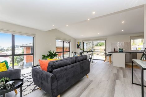 Photo of property in 14 Lavender Close, Spotswood, New Plymouth, 4310