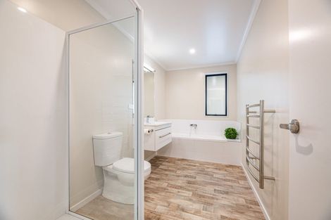 Photo of property in 12 Turpin Road, Riverhead, 0820