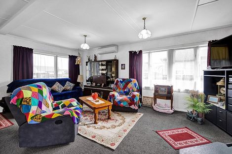 Photo of property in 70 London Street, Eltham, 4322