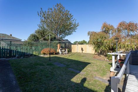 Photo of property in 24 Chamberlain Street, Dannevirke, 4930