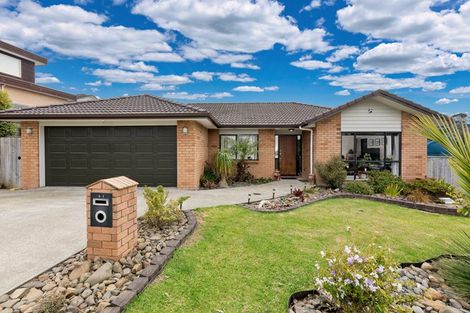 Photo of property in 41 South Kensington Way, Henderson, Auckland, 0612