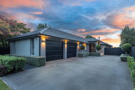 Photo of property in 44 Hawthornden Road, Avonhead, Christchurch, 8042