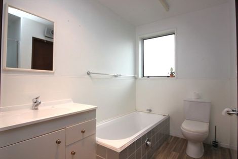 Photo of property in 12 Dalrye Place, Ilam, Christchurch, 8041