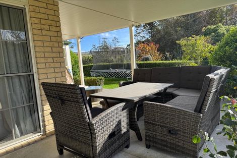 Photo of property in 1098 Peak Road, Helensville, 0875