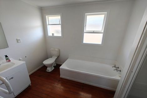 Photo of property in 98 Silverdale Road, Silverdale, Hamilton, 3216