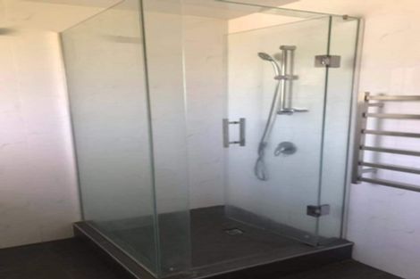 Photo of property in 4/5 Colonel Nixon Street, Onehunga, Auckland, 1061