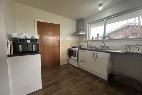 Photo of property in 35 Eglinton Street, Avondale, Christchurch, 8061