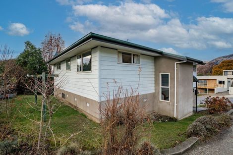 Photo of property in 64b Bills Way, Wanaka, 9305