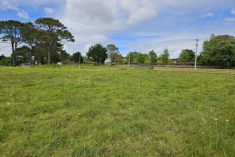 Photo of property in 683 Ridge Road, Riverhead, 0793