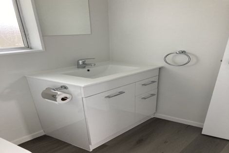 Photo of property in 81 Arawhata Road, Paraparaumu, 5032