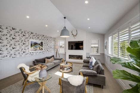 Photo of property in 11 Arrow Place, Te Awa, Napier, 4110